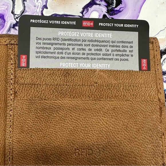 Pelle genuine nubuck leather rustic wallet with RFID protection - Picture 6 of 8